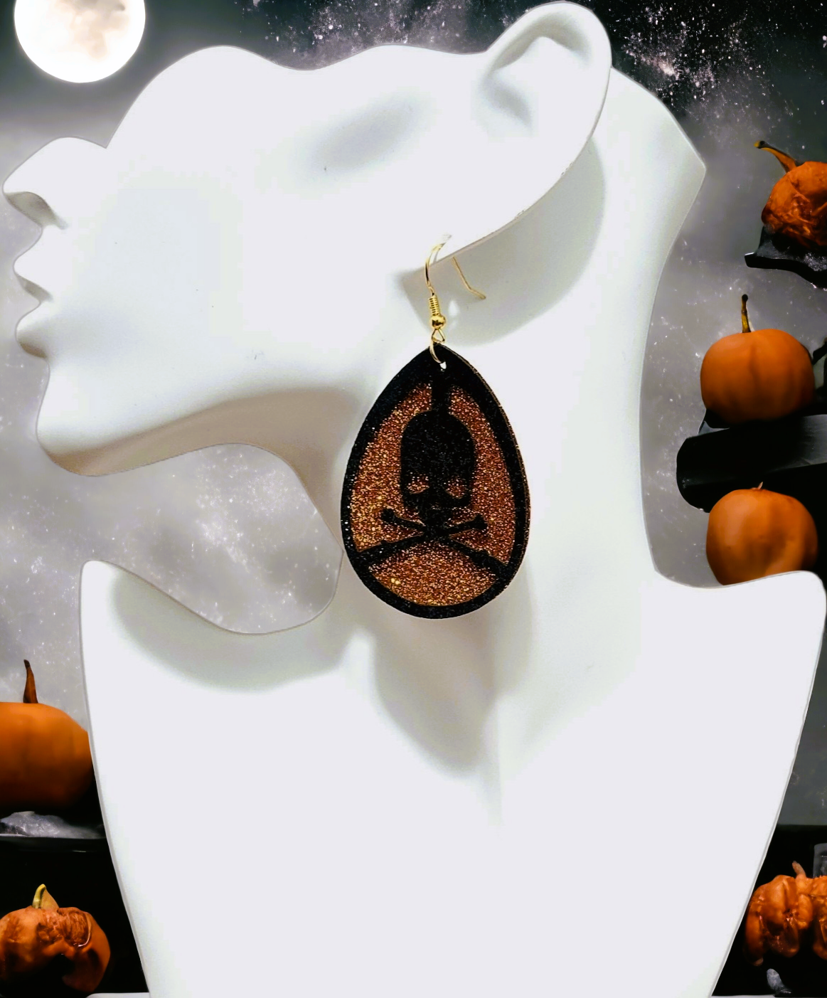 Shimmering Skulls and Crossbones